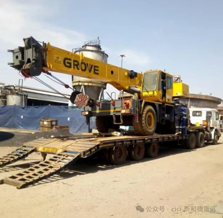 mobile-crane-deployment-inland-project-site-south-africa