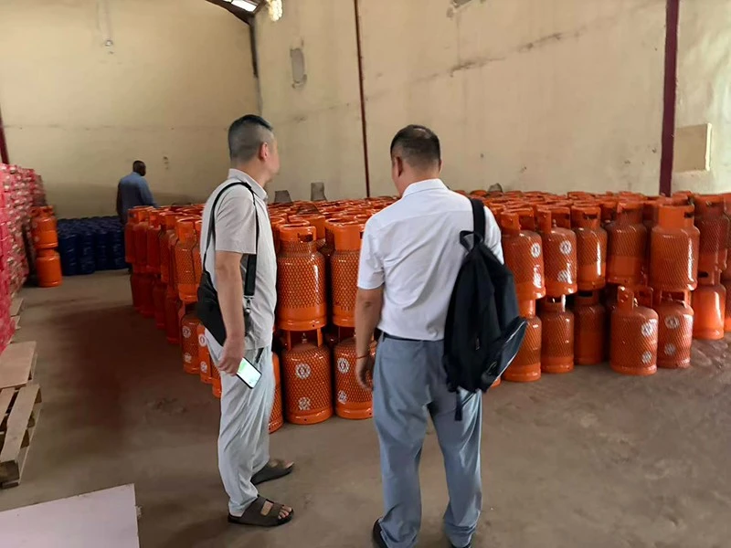 buyer-sourcing-warehouse-inventory-inspection