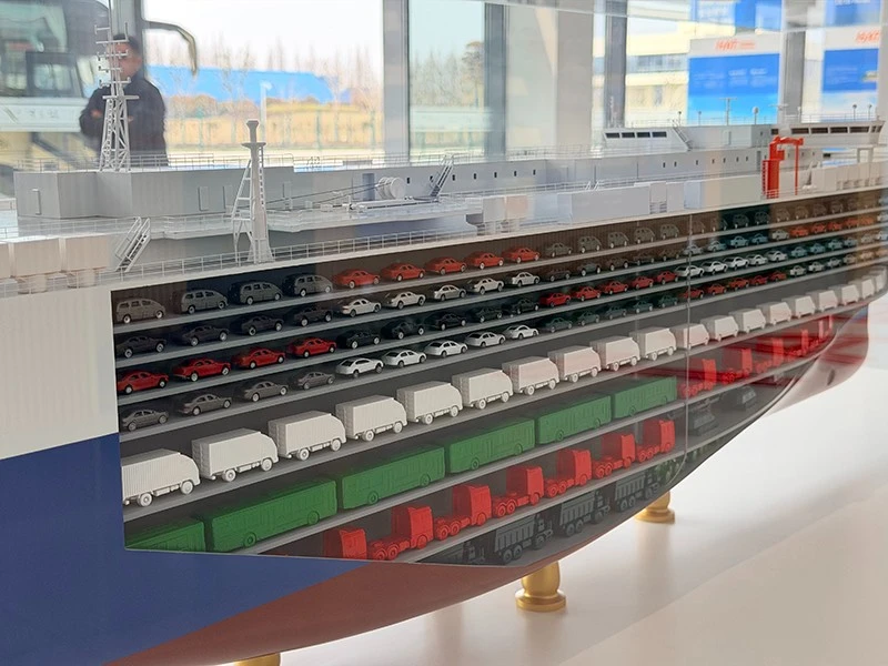 ro-ro-vessel-internal-multi-deck-stowage-model